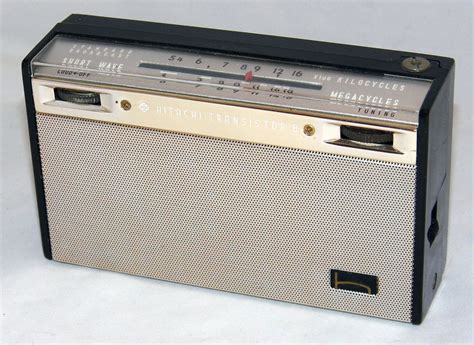 Radios Transistor Radio Hitachi Marshall Speaker 1950s Bands