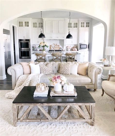 Earthy hues like sage green, lavender, summer yellow, soft blue, and peony pink breathe life into your french country theme. Pin by Janet Woods on Decorating interior design | French country living room, Living room decor ...