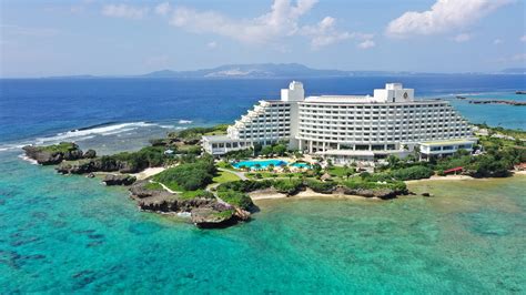 Sophisticated Okinawa Beachfront Retreat With Private Beach Near Onna