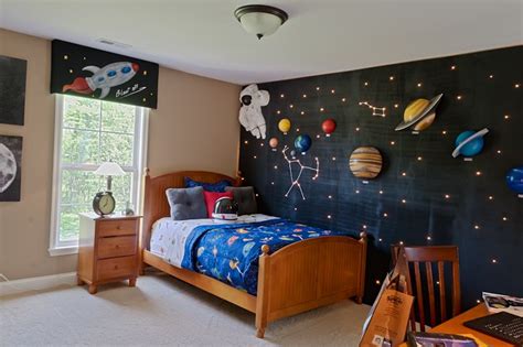 A Space Themed Boys Bedroom Will Look Great In Your New Home