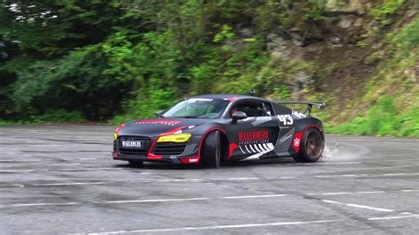 Mental Audi R8 Bi Turbo Performs Donuts And Drifting Autoevolution