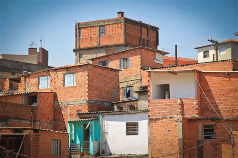favelas casas brasileiras favelas brazil