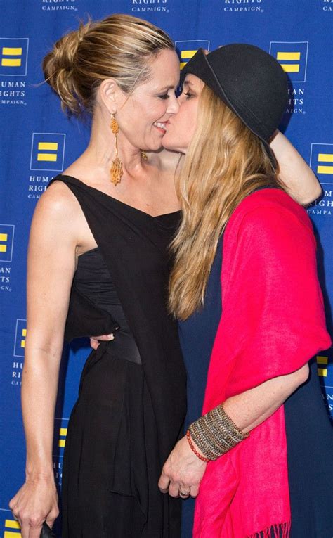 Maria Bello Shares Kiss With Girlfriend Clare Munn At Galasee The Sweet Photos E Online