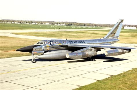 Convair B 58 Hustler Дальний бомбардировщик США