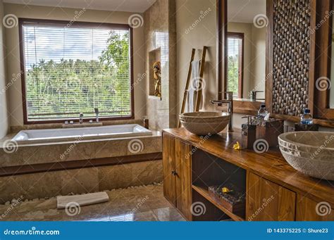 Ubud Bali Indonesia January 2019 Luxury Hotel Bathroom Interior