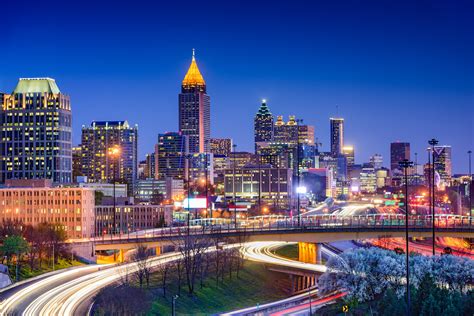 Atlanta Skyline Min Life Is Suite