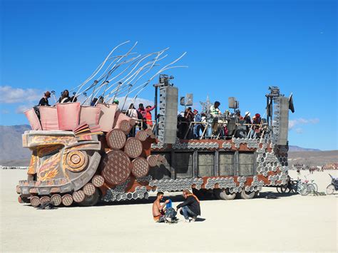 Burning Man Art Cars 2015 Part 1 Where Dragons Are Art Cars
