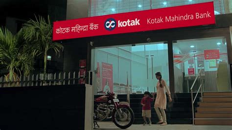Kotak Aims To Double Customer Base With ‘811 Digital Banking