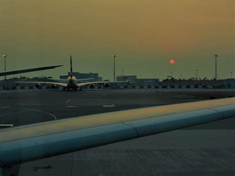 Vintage Sunset Sunset At Hong Kong International Airport Flickr