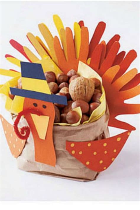 48 Easy Thanksgiving Crafts That You Can Use As Decorations