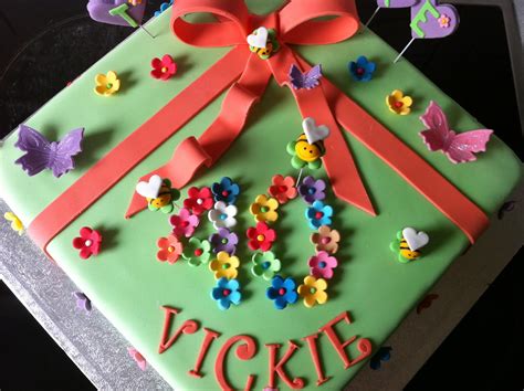 Hollys Cakes Happy Birthday Vickie