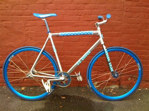 Vixie Style Fixie Rims For Your Trip To The Racetrack