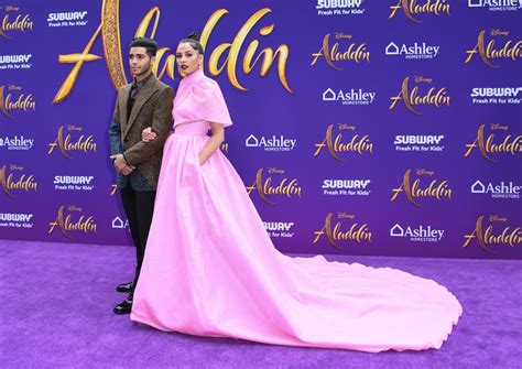 Mena Massoud And Naomi Scott At The Aladdin Premiere 2019 Popsugar Celebrity Uk Photo 2