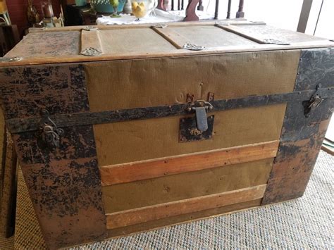 Antique Steamer Trunk With Original Lithograph Antique Steamer Trunk