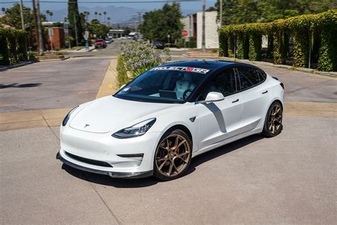 The performance version of tesla's model 3 offers 450 horsepower, more than 300 miles on a charge, and sideways idiocy. Project 6GR 10-TEN wheels for Tesla Model 3 Performance ...
