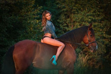 Épinglé sur horse riding