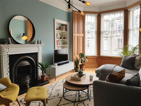Small Living Room In Victorian Apartment Edinburgh Scotland