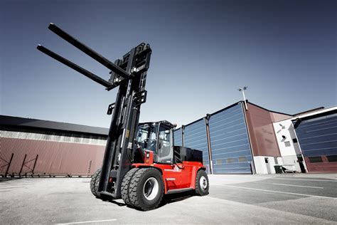 New Kalmar Electric Forklift How To Get The Power Into A Large Truck