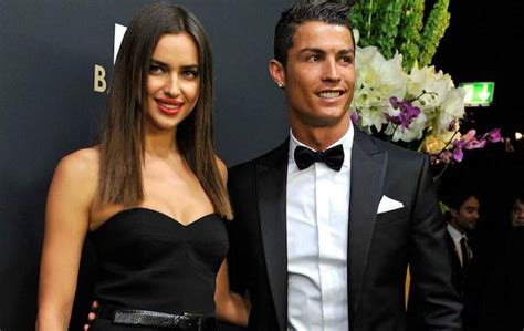 Sep 20, 2021 · cristiano ronaldo y georgina deciden cambiar de hogar por una curiosa razón el astro portugués y su novia tuvieron que salir huyendo de su nuevo hogar en manchester. La ex de Cristiano Ronaldo se compadece de Georgina ...