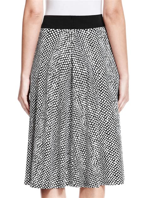 Marks And Spencer Mand5 Black Printed A Line Midi Skirt Size 10 To 18