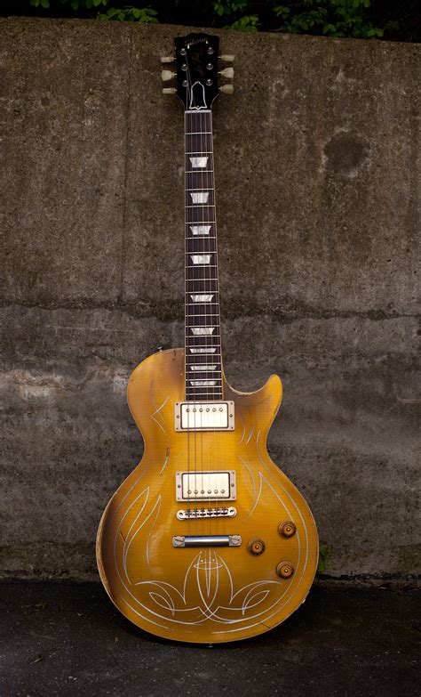 We weren't talking about guitars or music, we were talking about this crazy tour bus. Gibson Custom Shop Billy F. Gibbons Les Paul Goldtop Aged ...