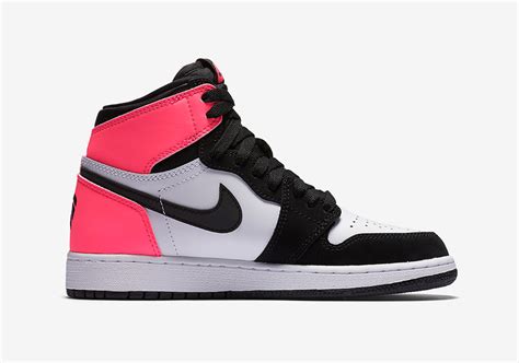 Official Images: Air Jordan 1 GS Valentine's Day ...
