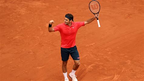 French Open Roger Federer Trotzt Aufregung Und Zieht In Die Dritte