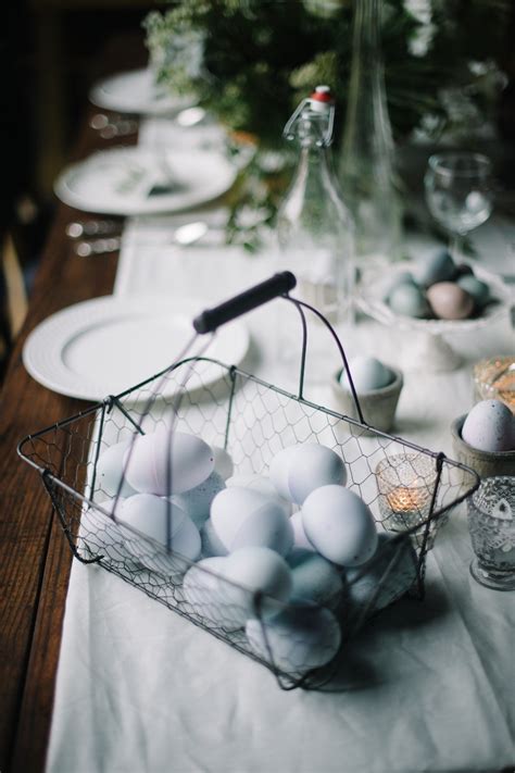 Simple And Elegant Diy Easter Egg Decor