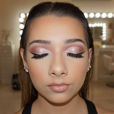 Perfect Special Occasion Makeup Champagne Shimmer Smokey Eye Wing