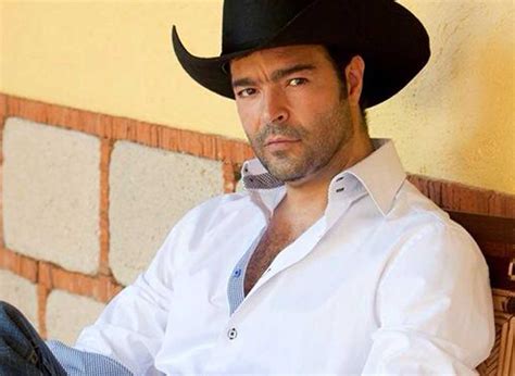 Por parte de una mujer de costa rica que le pedía a pablo montero que se sometiera a una prueba de adn para confirmar que su pequeño era hijo del. Pablo Montero debe cambiar - New Jersey Hispano