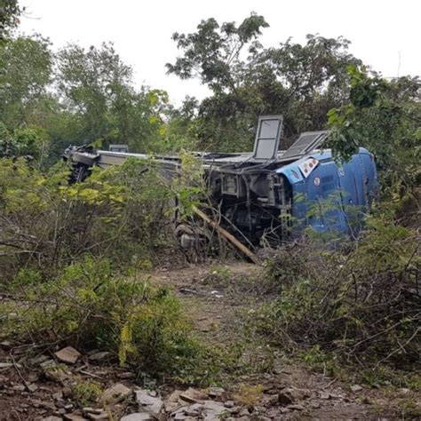 Cuba ha vivido este viernes la que apunta a ser su peor tragedia aérea en décadas. Reportan 10 muertos tras accidente de ómnibus en Cuba Vídeo
