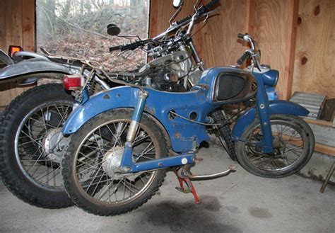 Next (1965) i got a honda 150 dream. photo