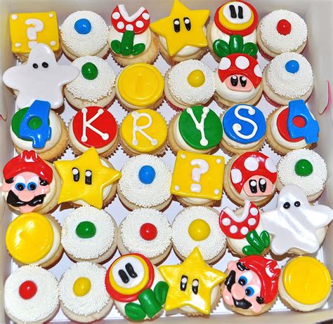 I would love to surprise my friends with these. cupcake design (With images) | Super mario cupcakes, Super mario birthday, Cupcake designs