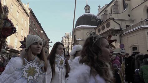 У студентів завжди є за що любити своє студентське життя. 25 грудня чи 7 січня!? Коли насправді варто відзначати ...