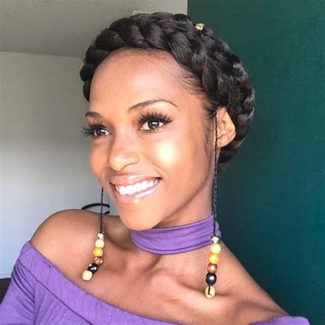 20 Crown Braid Black Woman Fashion Style