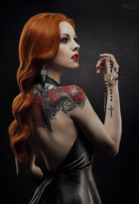 Tattooed Girls Daily Pics Girl Tattoos Beauty Tattoos Gothic Rose
