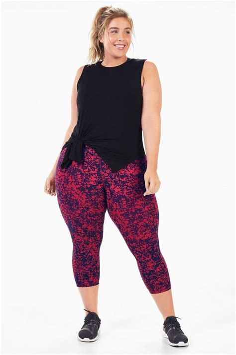 Alert In 2021 Gym Clothes Women Plus Size Workout Plus Size