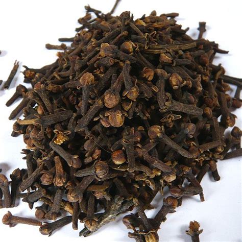 Cloves are dried flower buds that come from the clove tree (syzygium aromaticum). Cloves Spices products,Korea Cloves Spices supplier