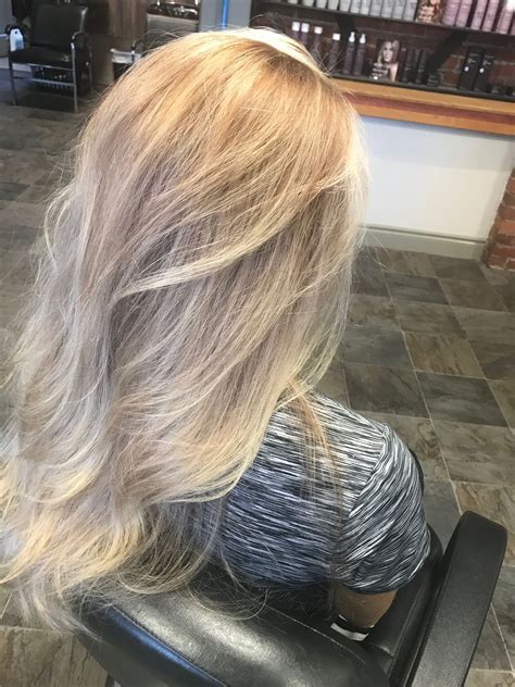 Ombré Frosted Blonde Long Hair Styles Hair Hairstyle