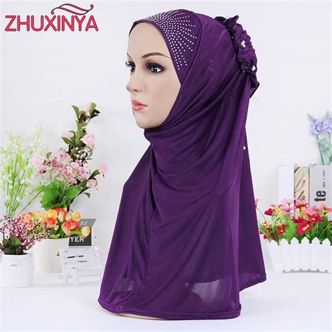 12 Color Hot Muslim Hijabs New Lady Flower Scarf Wrapped Outside