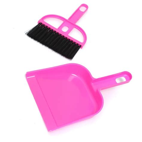 2pcsset Practical Mini Brooms Whisk Dust Pan Table Keyboard Notebook