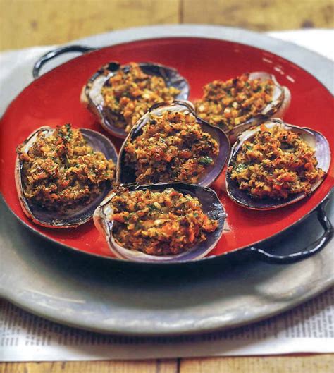 And watch videos demonstrating recipe prep and cooking techniques. Stuffed Quahogs Recipe | Leite's Culinaria