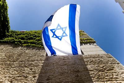 כך מסרו המרכזים האמריקניים לבקרת מחלות ומניעתן (cdc). הייתי בריתוק 21 ומחר אני יוצאת לבית, מה ההנחיות לגבי מסכות
