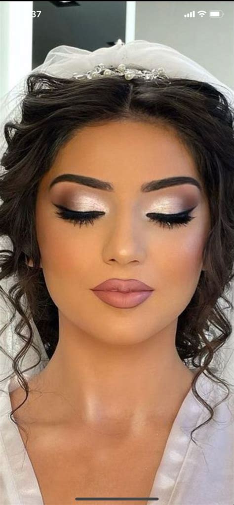 Glam Bride Makeup Dramatic Wedding Makeup Wedding Eye Makeup Wedding