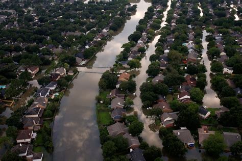 Hurricane Harvey Latest News Houston Texas Flooding Second Landfall