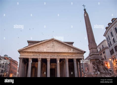 The Pantheon In Rome Italy Stock Photo Alamy