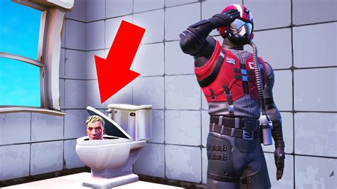 No One Will Find Me In This Bathroom Fortnite Hide And Seek Youtube