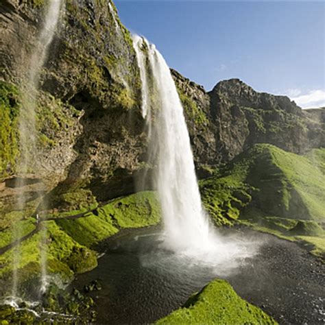 Las Cascadas Más Impresionantes De Islandia