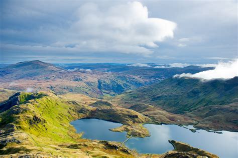 Snowdonia A Vast Outdoor Playground Just Waiting To Be Enjoyed Save