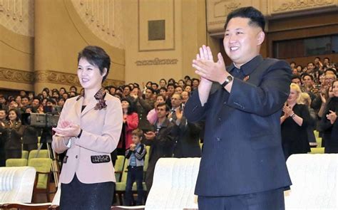 Kim jong un and his wife ri sol ju in a photo released in june 2018. Kim Jong-un's wife (photos)-Even Dictators Have Wives ...